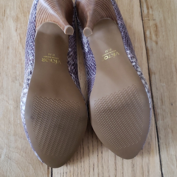 Victor Alfaro 8.5 heels - Picture 5 of 5